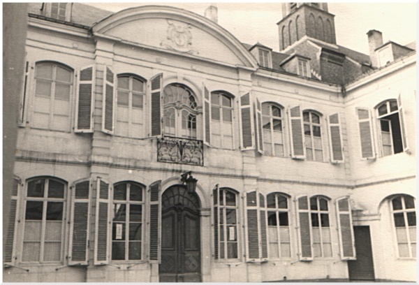 Palais épiscopal
                                de Namur, Année 1943, Archives de
                                l'Évêché